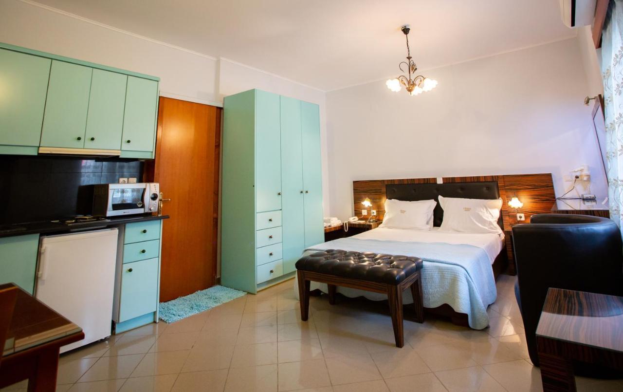 Irida Beach Resort Suites Kyparissia Ngoại thất bức ảnh
