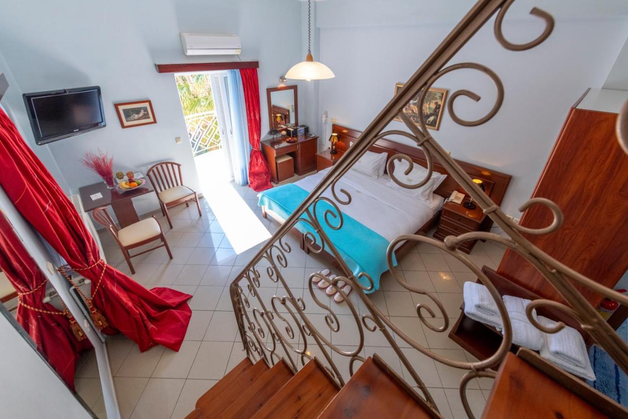 Irida Beach Resort Suites Kyparissia Ngoại thất bức ảnh